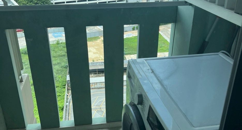 Condo en alquiler de 1 habitaciones en Huai Khwang, Bangkok