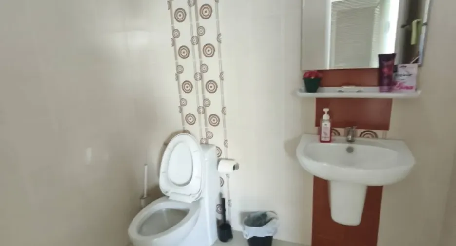 出售 4 卧室 独立屋 在 华欣, 班武里府