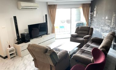 For rent 2 bedrooms condo in Huai Khwang, Bangkok