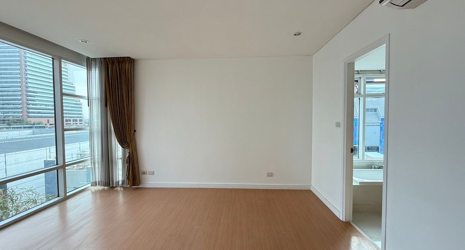ขาย 2 ห้องนอน คอนโด ใน คลองเตย, กรุงเทพฯ