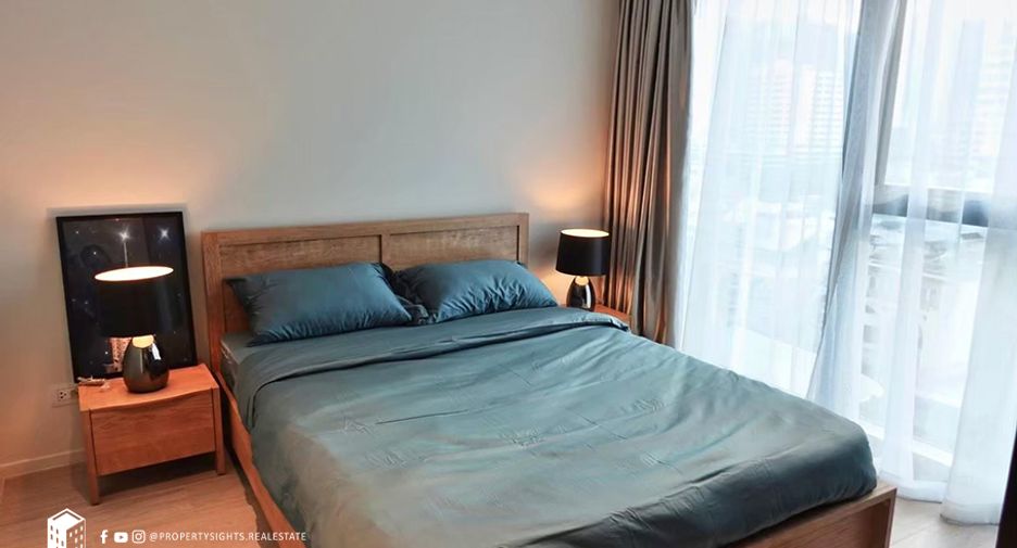 For rent 2 bedrooms condo in Sathon, Bangkok