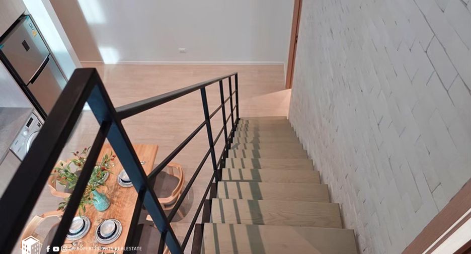 For rent 2 bedrooms condo in Sathon, Bangkok