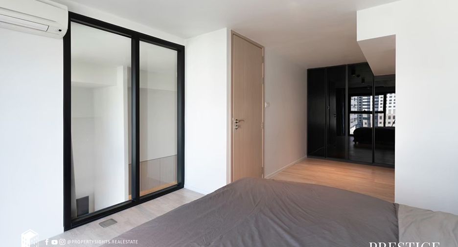 For rent 2 bedrooms condo in Sathon, Bangkok