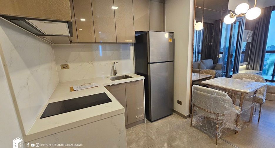 Condo en alquiler de 1 habitaciones en Huai Khwang, Bangkok
