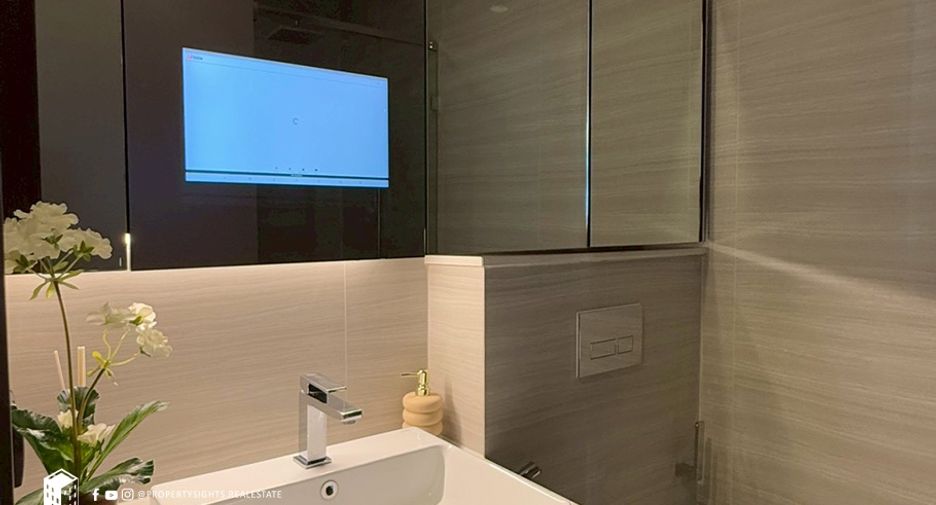 Condo en alquiler de 2 habitaciones en Watthana, Bangkok
