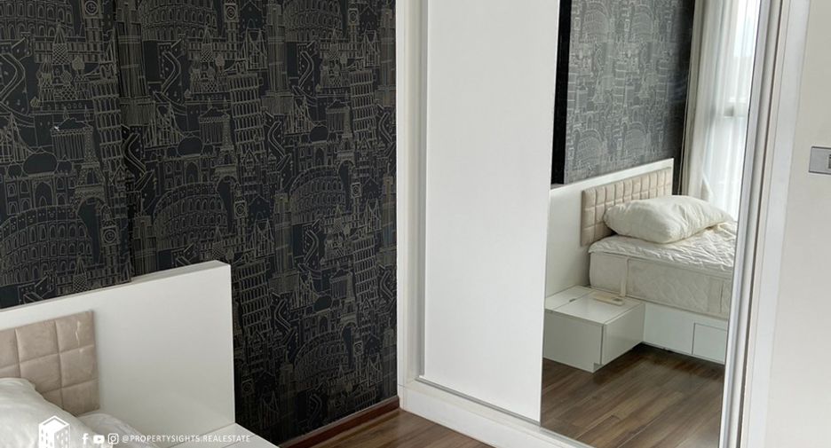 For rent 2 bedrooms condo in Khlong Toei, Bangkok
