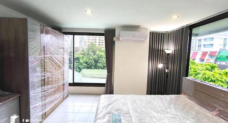 À louer 1 chambre condo à Watthana, Bangkok