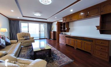 Wohnung zum Kauf mit 3 Zimmer in Khlong Toei, Bangkok