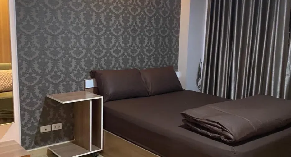 For sale 2 bedrooms condo in Din Daeng, Bangkok