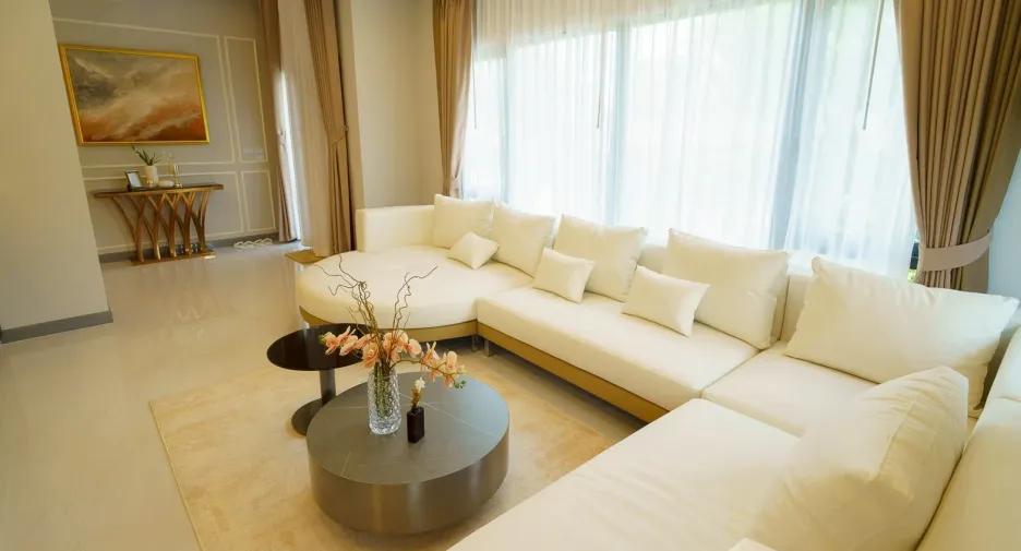 Casa en alquiler de 4 habitaciones en Bang Phli, Samut Prakan