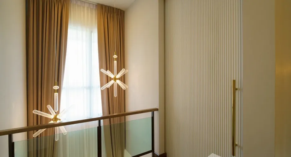 Casa en alquiler de 4 habitaciones en Bang Phli, Samut Prakan