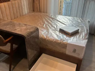 Wohnung zur Miete mit 1 Zimmer in Huai Khwang, Bangkok