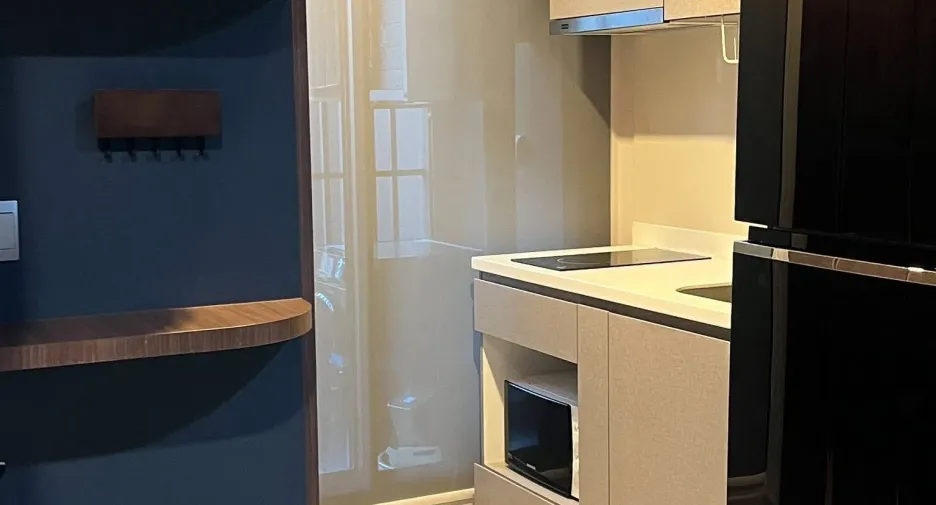 For rent 1 bed condo in Huai Khwang, Bangkok