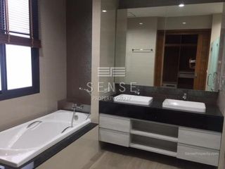 出租 4 卧室 独立屋 在 Bang Na, 曼谷