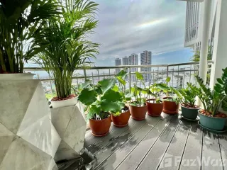 Продажа 3 спальни кондо в Хуаи Кхщанг, Бангкок