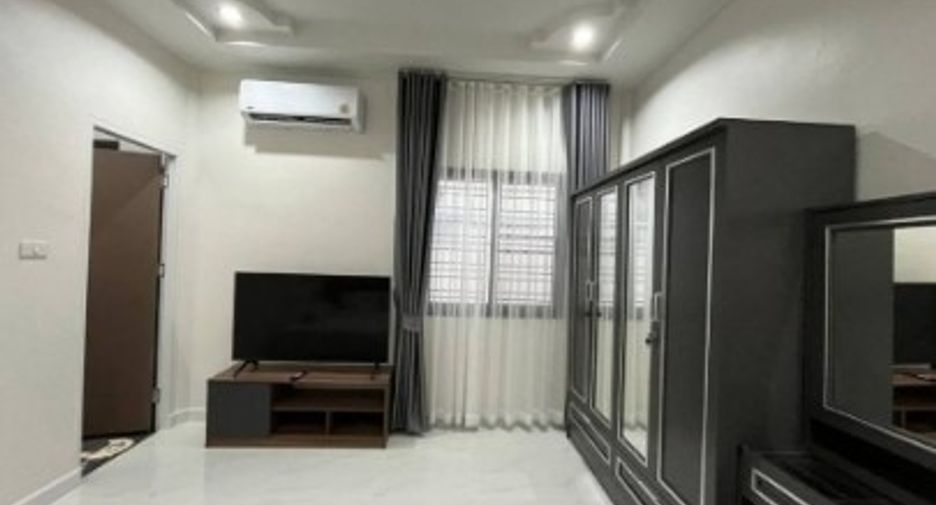 For rent 2 bedrooms house in East Pattaya, Pattaya