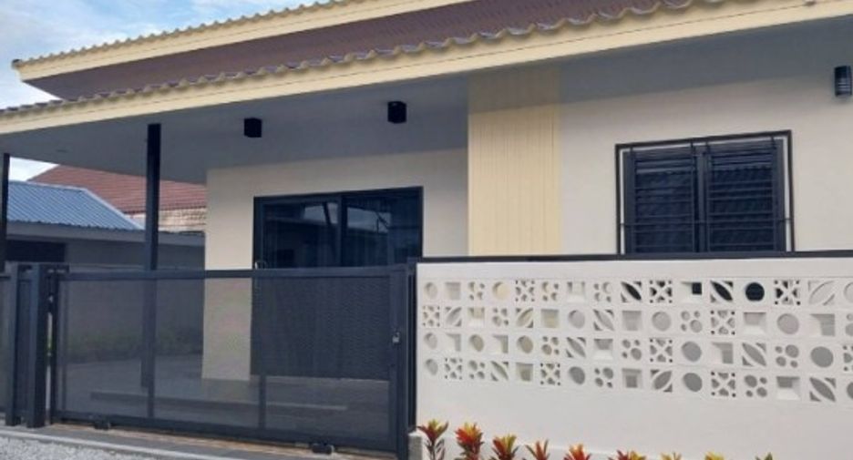 For rent 2 bedrooms house in East Pattaya, Pattaya