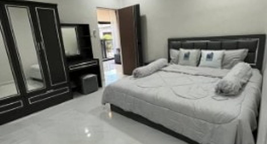 For rent 2 bedrooms house in East Pattaya, Pattaya