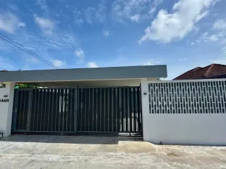 À vendre 3 chambres maison à Bang Lamung, Chonburi