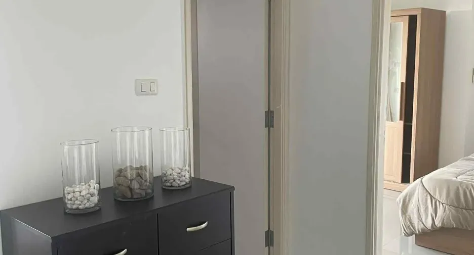 For rent and for sale 4 bedrooms house in Bang Lamung, Chonburi