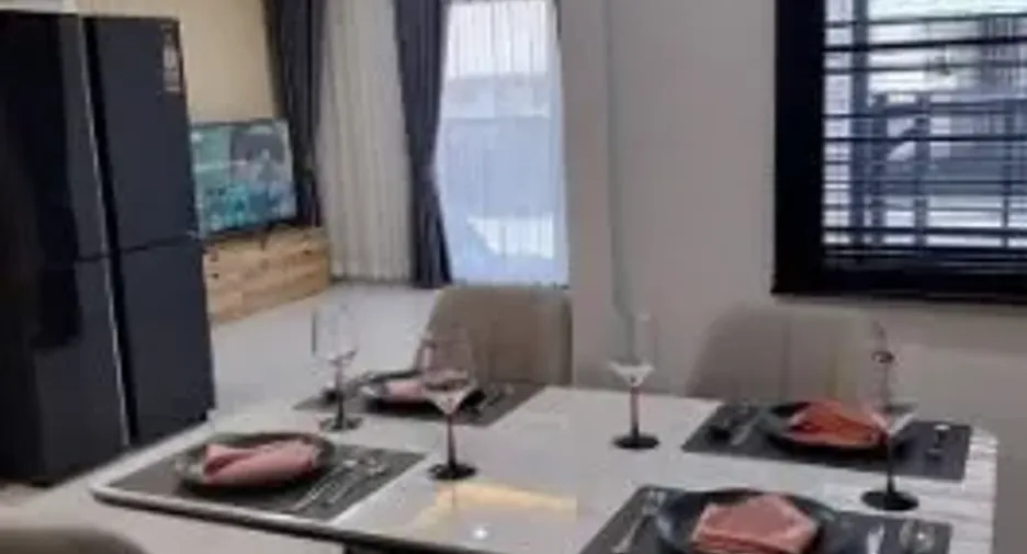 For rent and for sale 4 bedrooms house in Bang Lamung, Chonburi