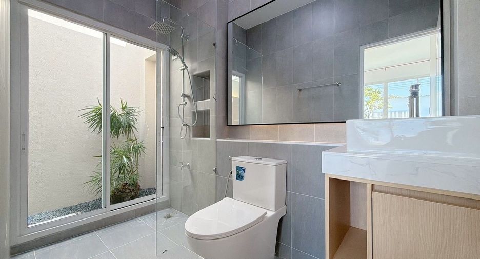 Casa en venta de 3 habitaciones en Saraphi, Chiang Mai