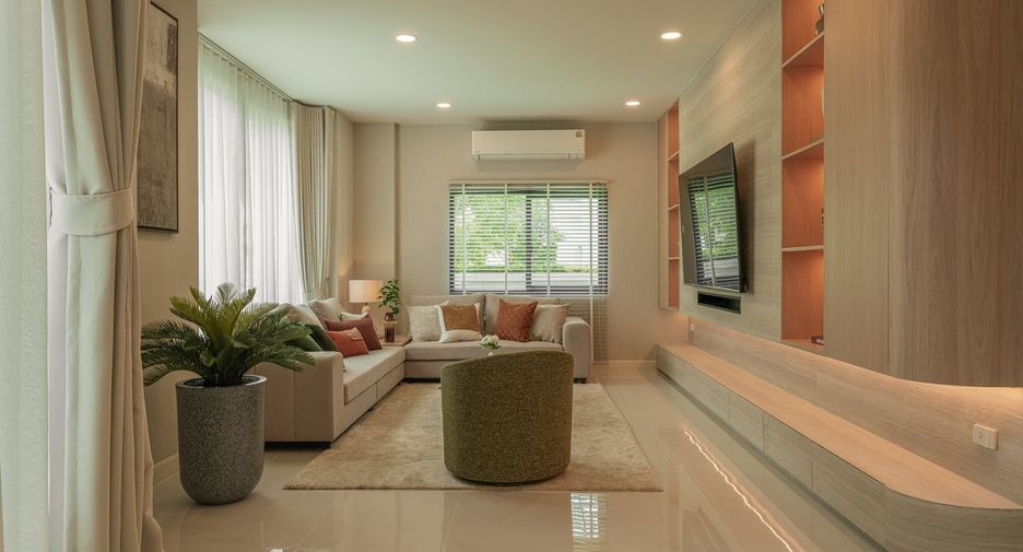 Wohnung zur Miete mit 4 Zimmer in Bang Phli, Samut Prakan