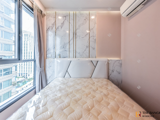 For rent 2 bedrooms condo in Pathum Wan, Bangkok