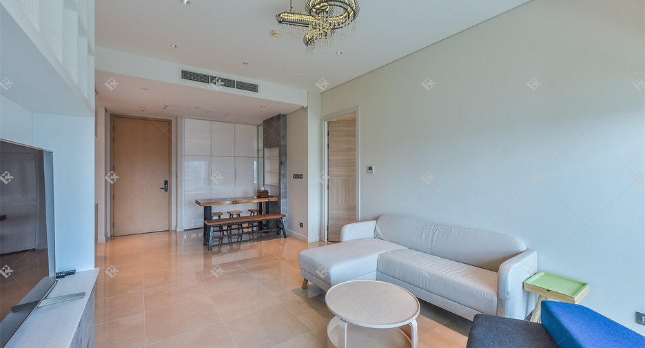 For rent 2 bedrooms condo in Pathum Wan, Bangkok