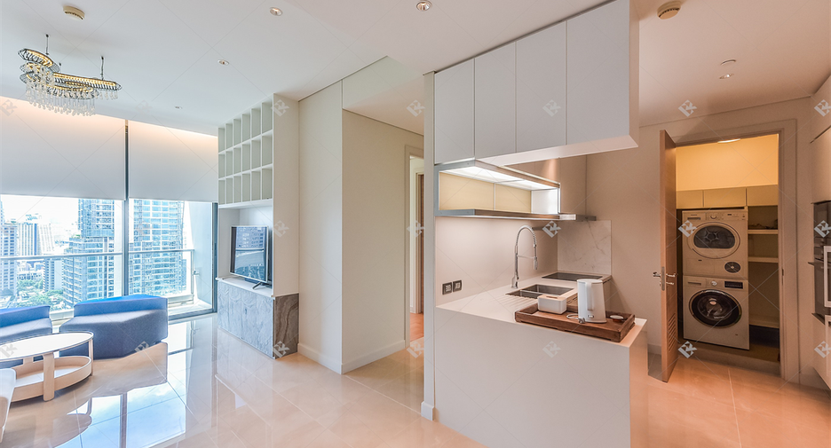 For rent 2 bedrooms condo in Pathum Wan, Bangkok