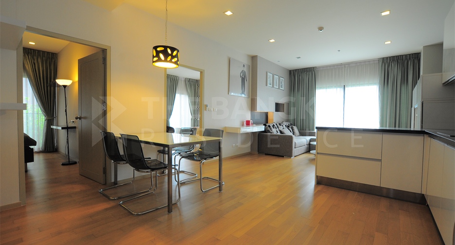 For rent 2 bedrooms condo in Khlong Toei, Bangkok