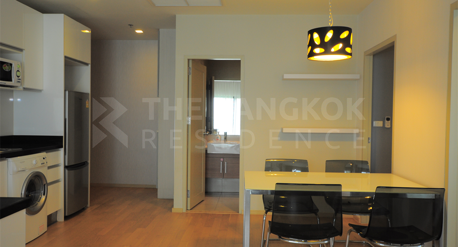 For rent 2 bedrooms condo in Khlong Toei, Bangkok