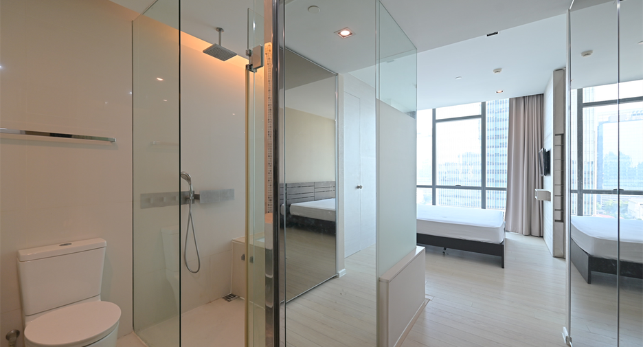 For rent 1 bed condo in Watthana, Bangkok
