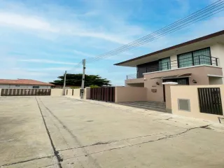 For sale 3 bedrooms house in Bang Lamung, Chonburi