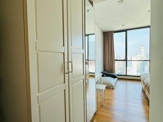 For sale 3 bedrooms condo in Khlong Toei, Bangkok