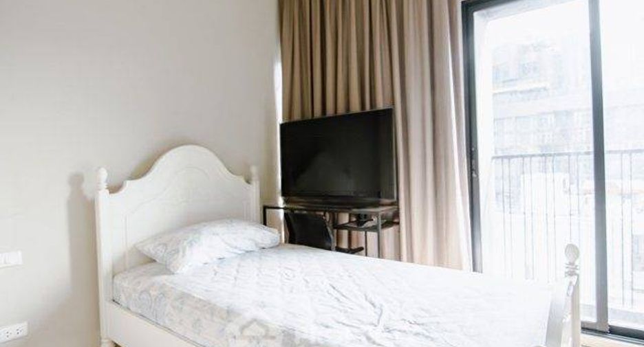 For sale 2 bedrooms condo in Khlong Toei, Bangkok