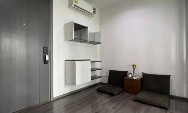 Wohnung zum Kauf mit 1 Zimmer in Watthana, Bangkok