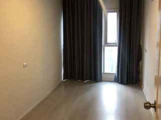 Condo en venta de 2 habitaciones en Huai Khwang, Bangkok