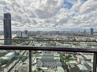 À vendre 2 chambres condo à Yan Nawa, Bangkok