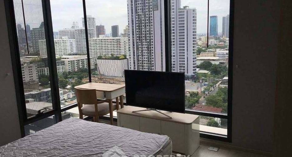 For sale 1 bed condo in Watthana, Bangkok