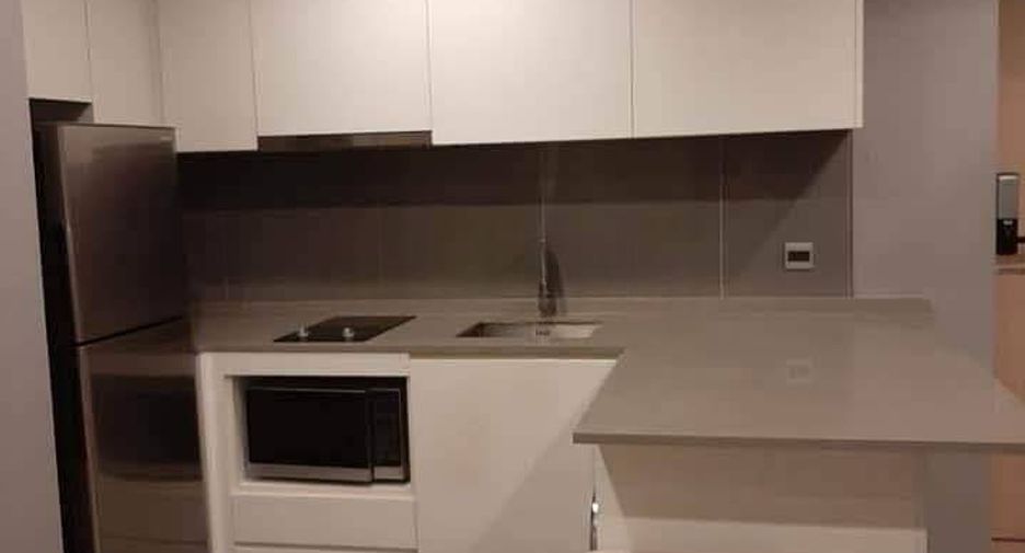 For sale 1 bed condo in Watthana, Bangkok