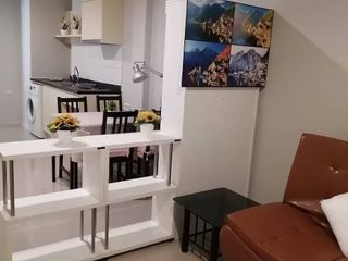 For sale 2 bedrooms condo in Huai Khwang, Bangkok