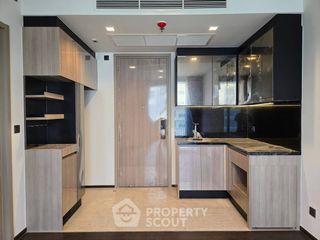 For sale 1 bed condo in Pathum Wan, Bangkok