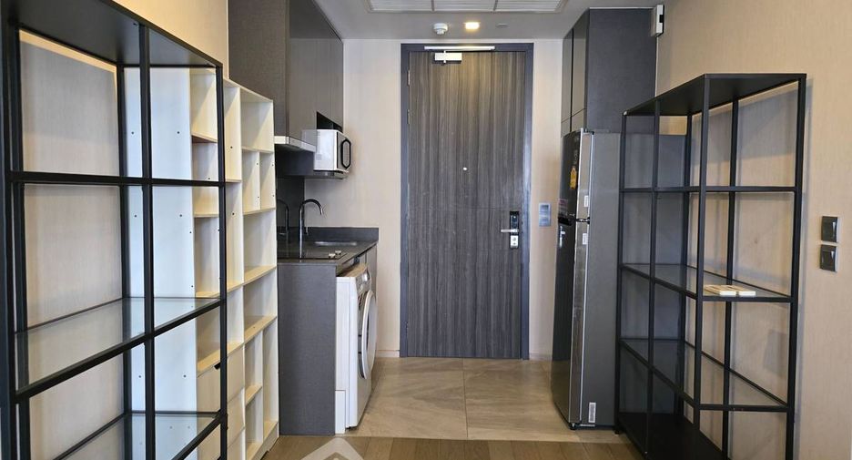 For rent and for sale 1 bed condo in Khlong Toei, Bangkok