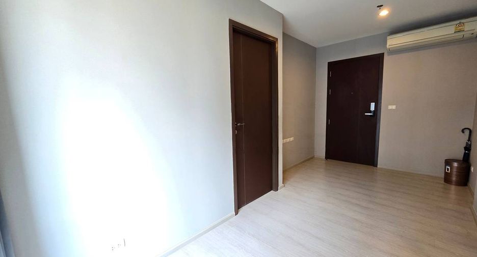 For sale 1 bed condo in Huai Khwang, Bangkok