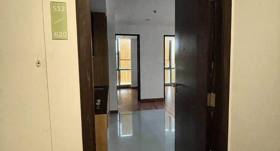 For sale 2 ベッドルーム condo in Pathum Wan, Bangkok