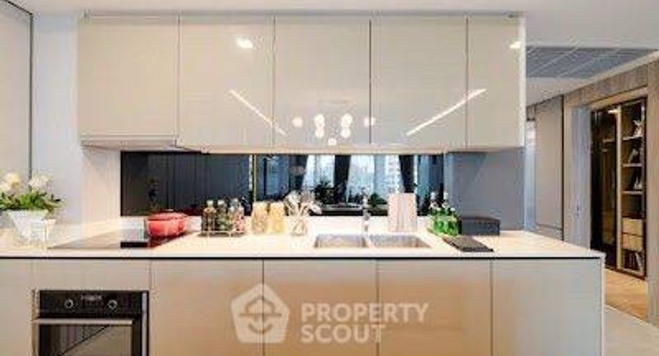 For rent and for sale 3 bedrooms condo in Watthana, Bangkok