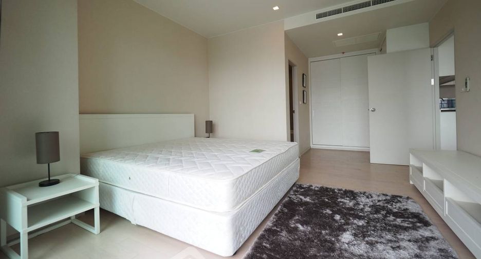 À louer 1 chambre condo à Watthana, Bangkok