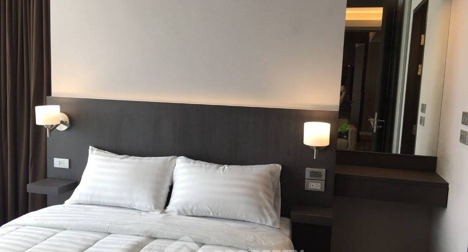For rent 1 bed condo in Khlong Toei, Bangkok