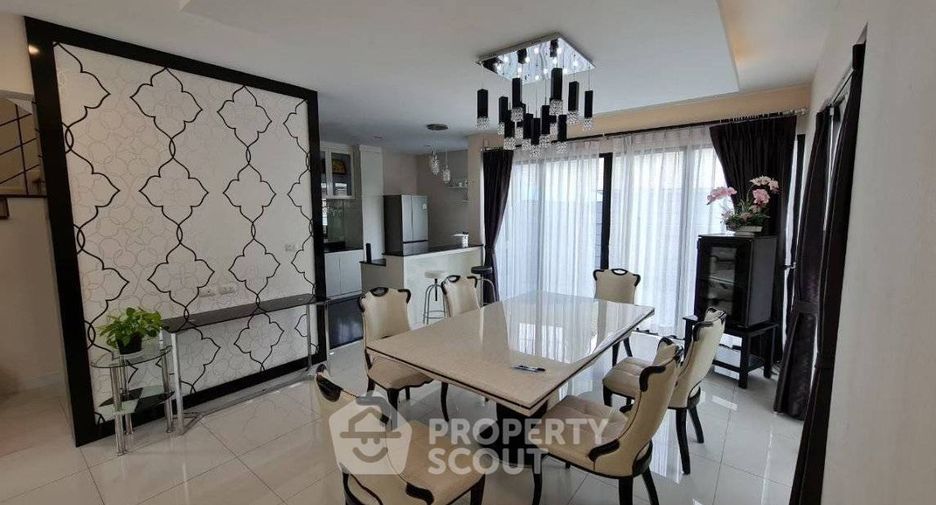 For rent 6 ベッドルーム house in Prawet, Bangkok